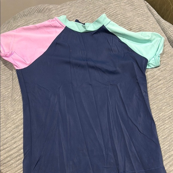 Athletes Girl Swim Shirt - Picture 6 of 8